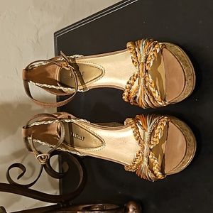 Platfrom Sandals, Size 5 - by FIONI